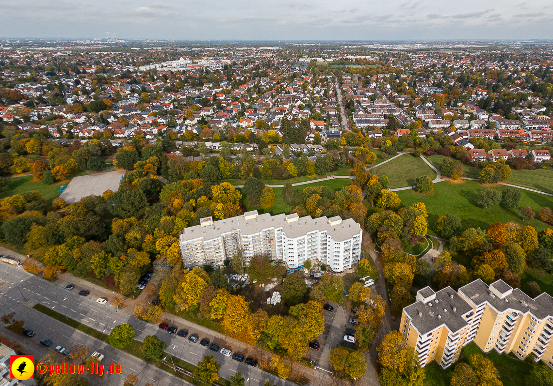 13.10.2022 - Fassadensnaierung am Karl-Marx-Ring 53-57